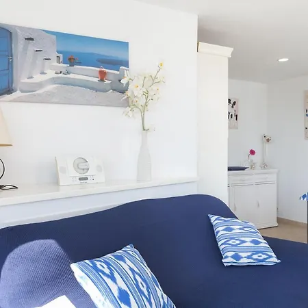 Διαμέρισμα Tamarells 11 *